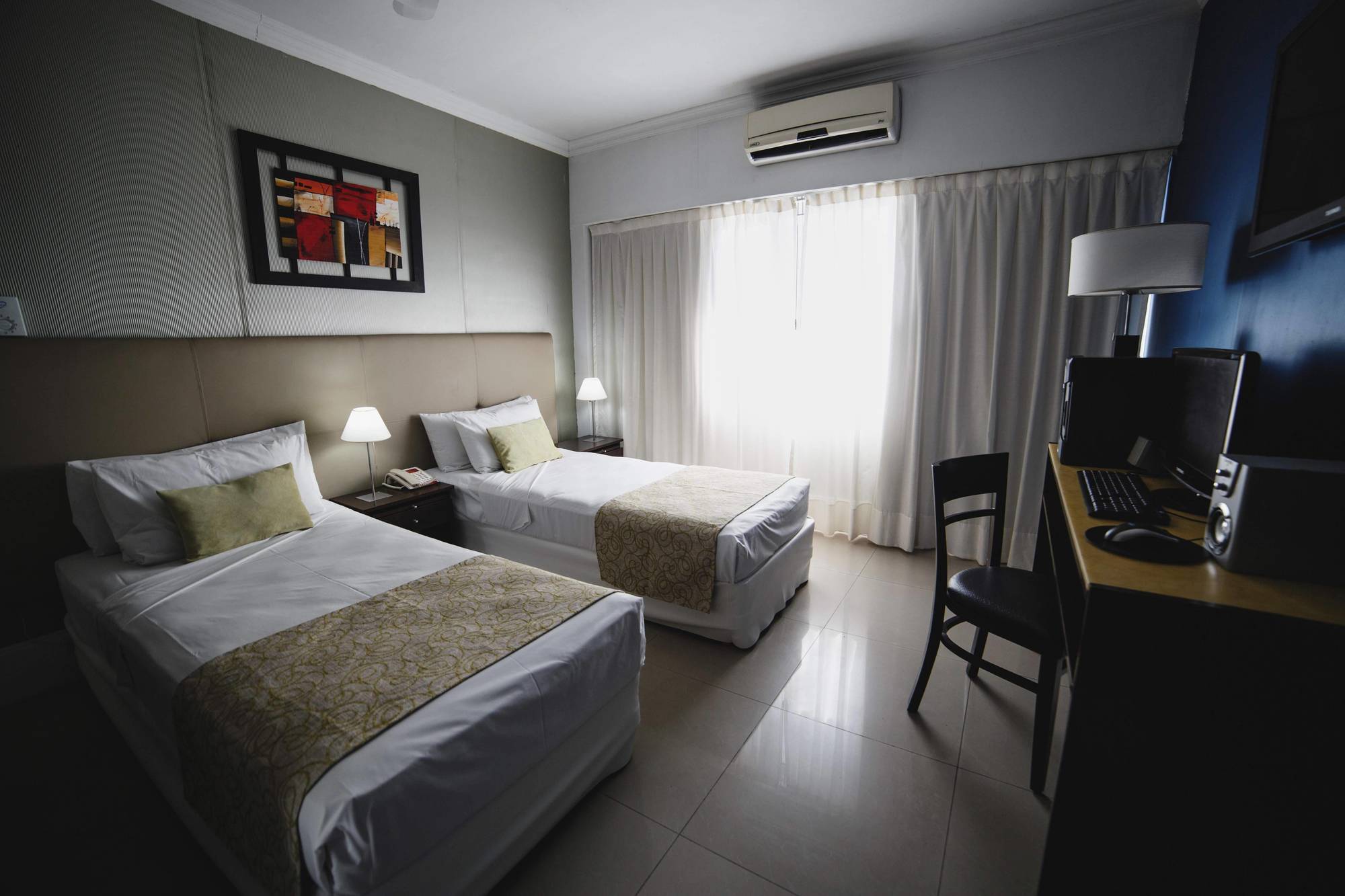 Ker Urquiza Hotel ブエノスアイレス エクステリア 写真