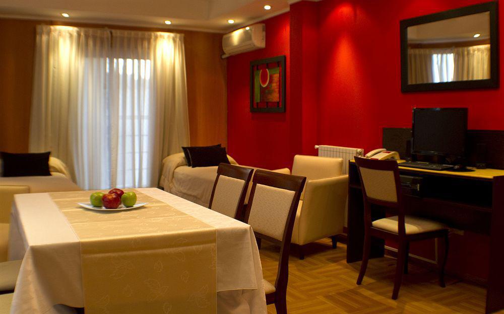 Ker Urquiza Hotel ブエノスアイレス エクステリア 写真